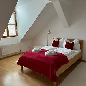 https://apartments-near-rathaus.vienna-besthotels.com